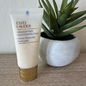 ESTEE LAUDER Advanced Night Micro Cleansing foam